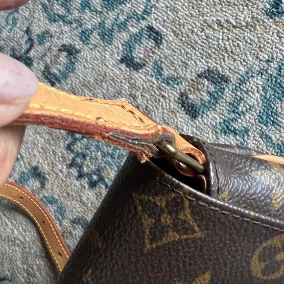 Authentic Louis Vuitton Musette Salsa PM - Picture 15 of 16